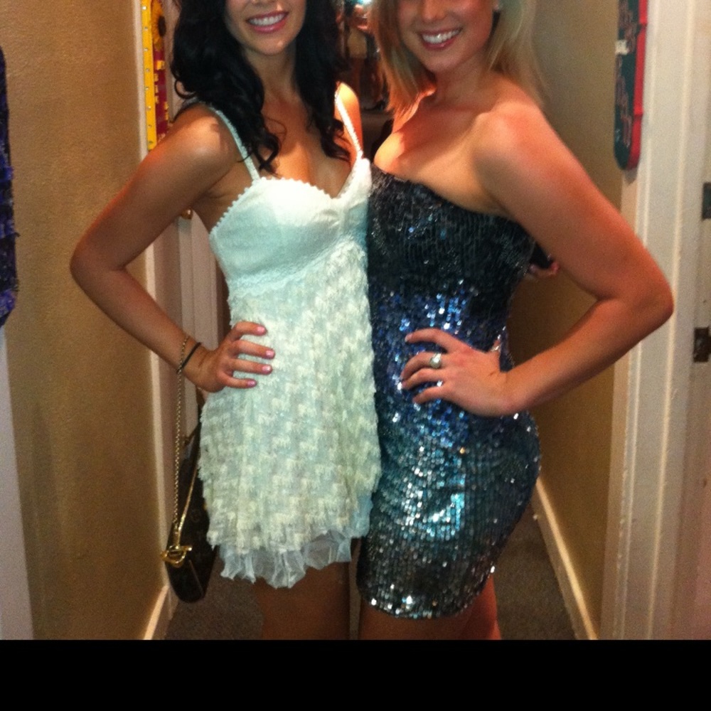 Alice + Olivia Strapless Sequin Cocktail Dress